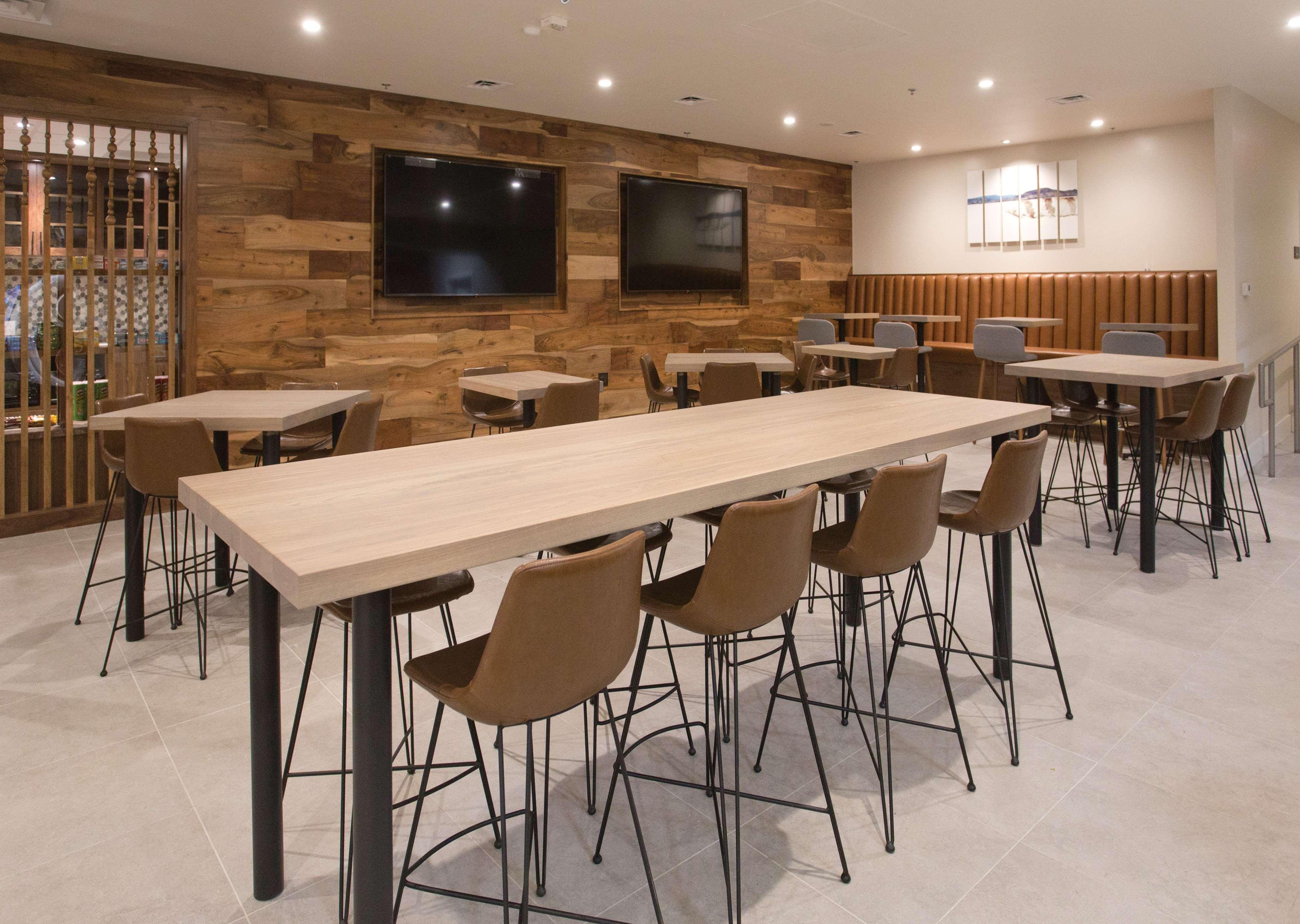 Doubletree By Hilton Chico, Ca Hotel Екстериор снимка