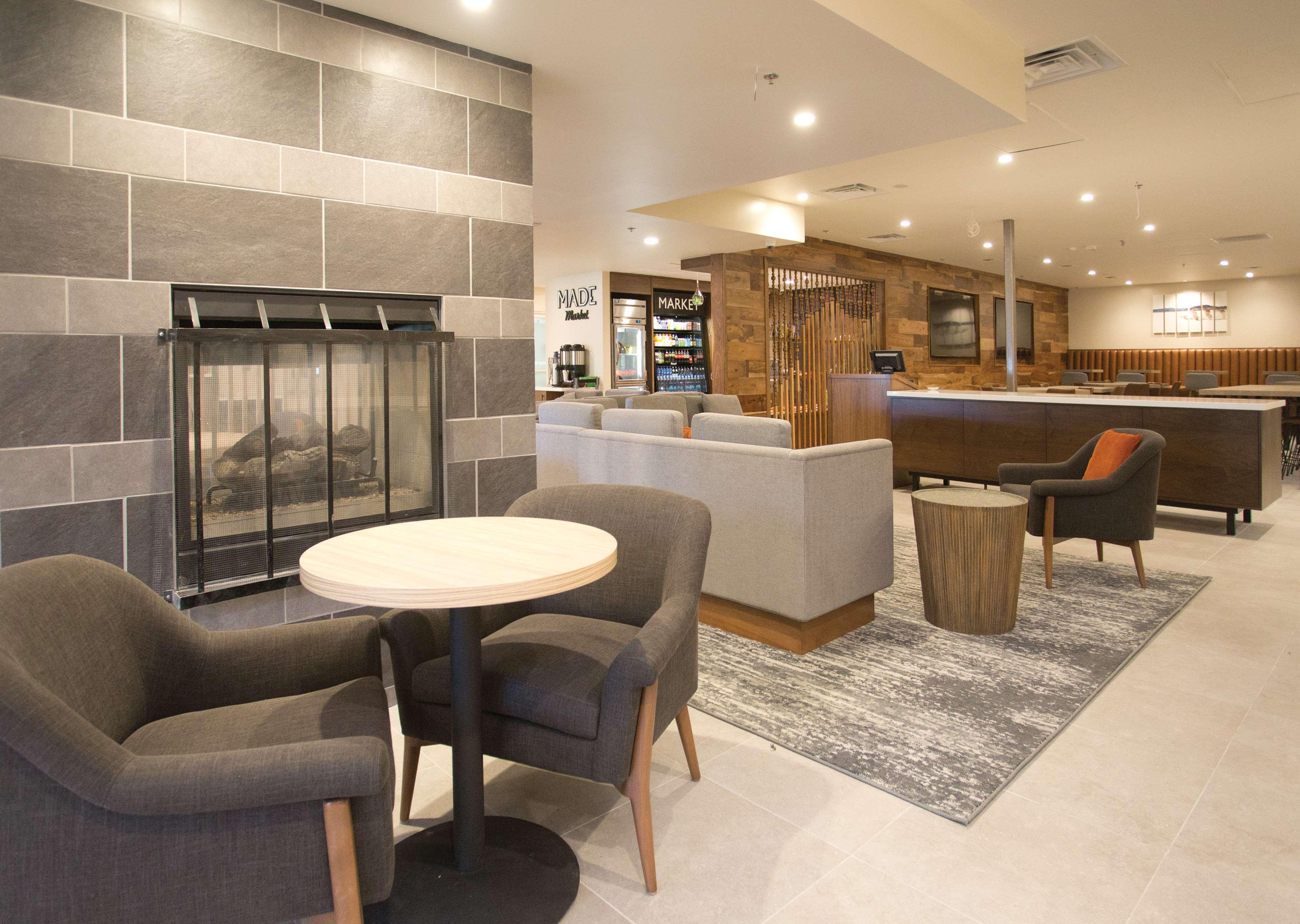 Doubletree By Hilton Chico, Ca Hotel Екстериор снимка