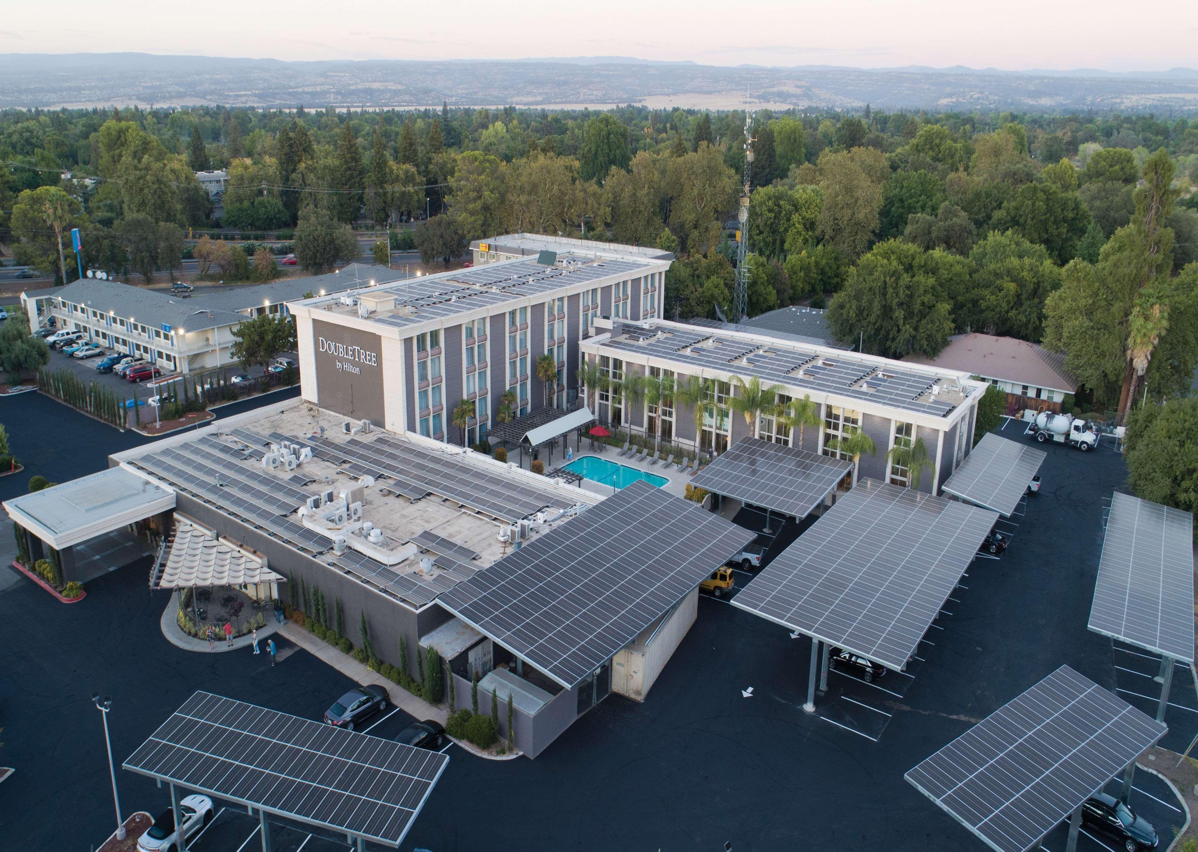 Doubletree By Hilton Chico, Ca Hotel Екстериор снимка