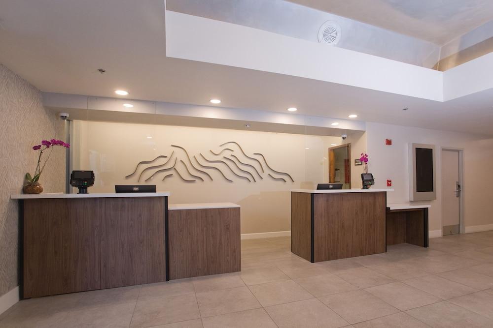 Doubletree By Hilton Chico, Ca Hotel Екстериор снимка